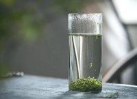 中國茶葉的三大類： 綠茶、紅茶、烏龍茶